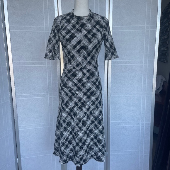 Veronica Beard Black/White Plaid Midi Dress sz 0